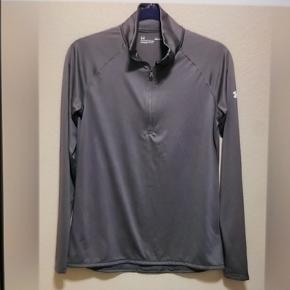 Womens Under Armour Charcoal Gray Loose Fit Shirt